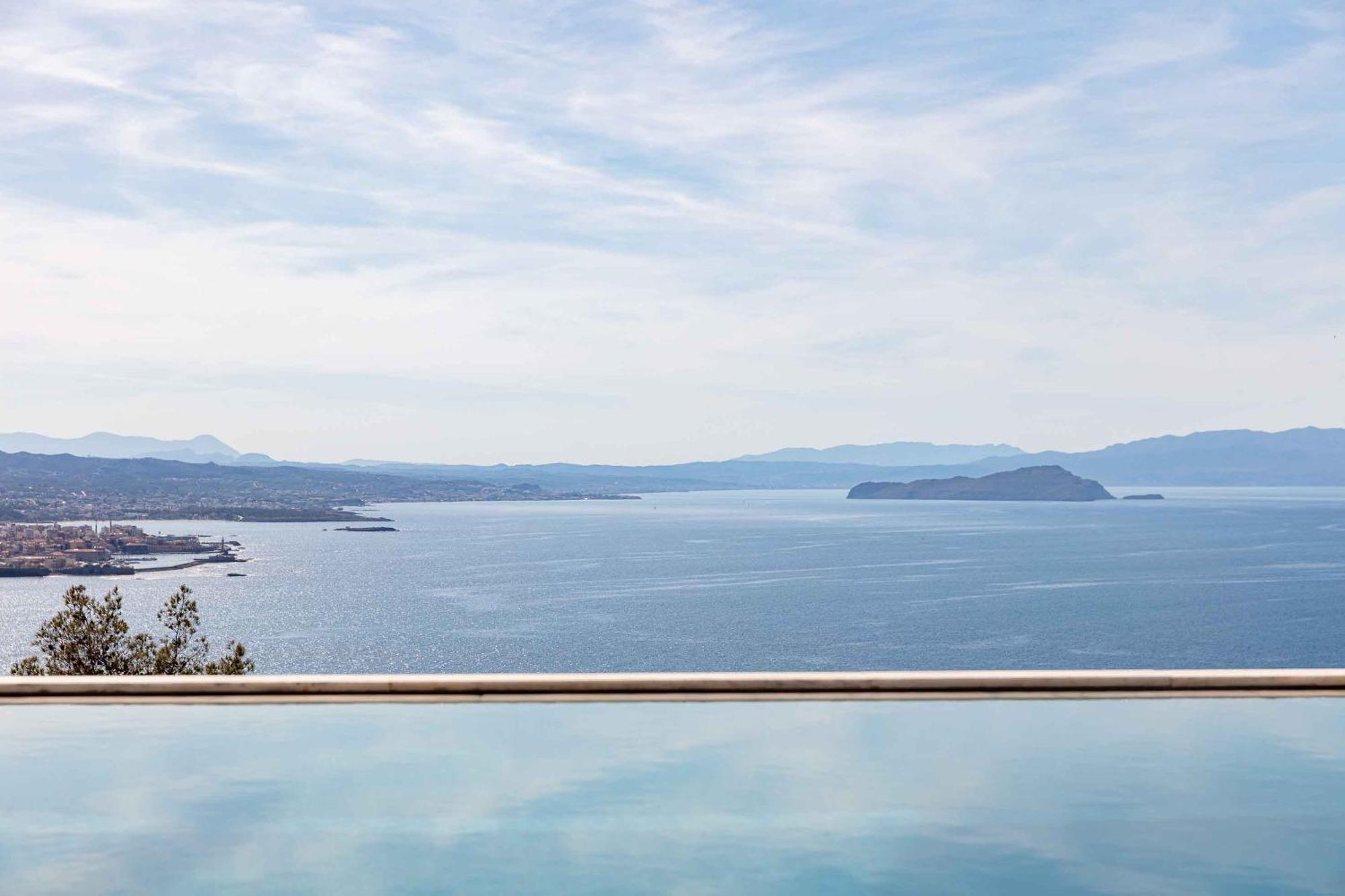 Omnia Luxury Villas - "Heated" Pools & Breathtaking Seaviews! Hriszí Aktí Haniá Szoba fotó